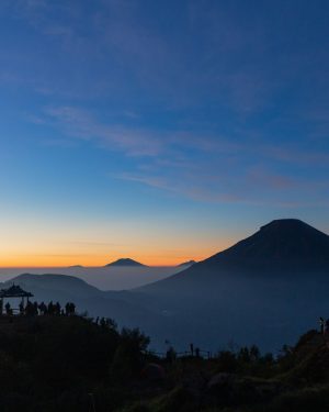 JAVA MAJESTUEUSE ET ÃŽLES CRISTALLINES